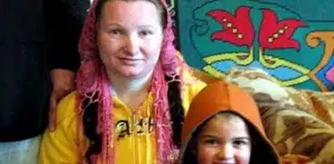 O vasluiancă a devenit bunică la 23 de ani, doborând recordul mondial | Demamici.ro