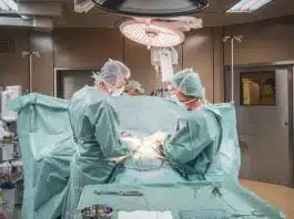 Tânără mămică, cezariană de urgență din cauza unui infarct. Afecțiunea rară care poate apărea în sarcină | Demamici.ro