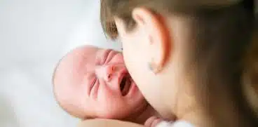 Greva suptului. Metode de a trece mai ușor peste această etapă, fără a renunța la alăptat | Demamici.ro