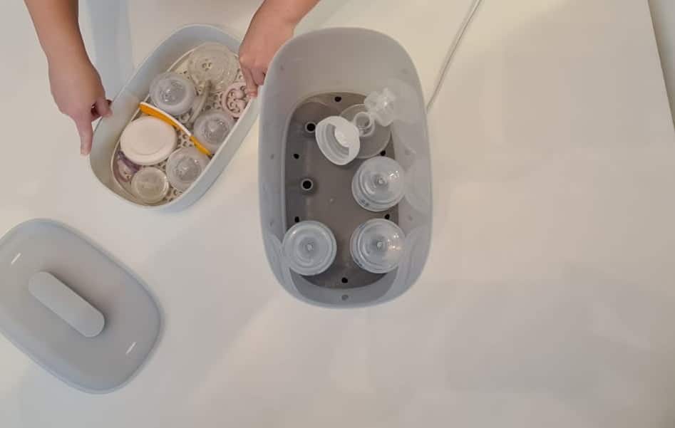 Cum spălăm, curățăm și sterilizăm echipamentul folosit la hrănirea bebelușului? Un start sănătos pentru copilul tău | Demamici.ro