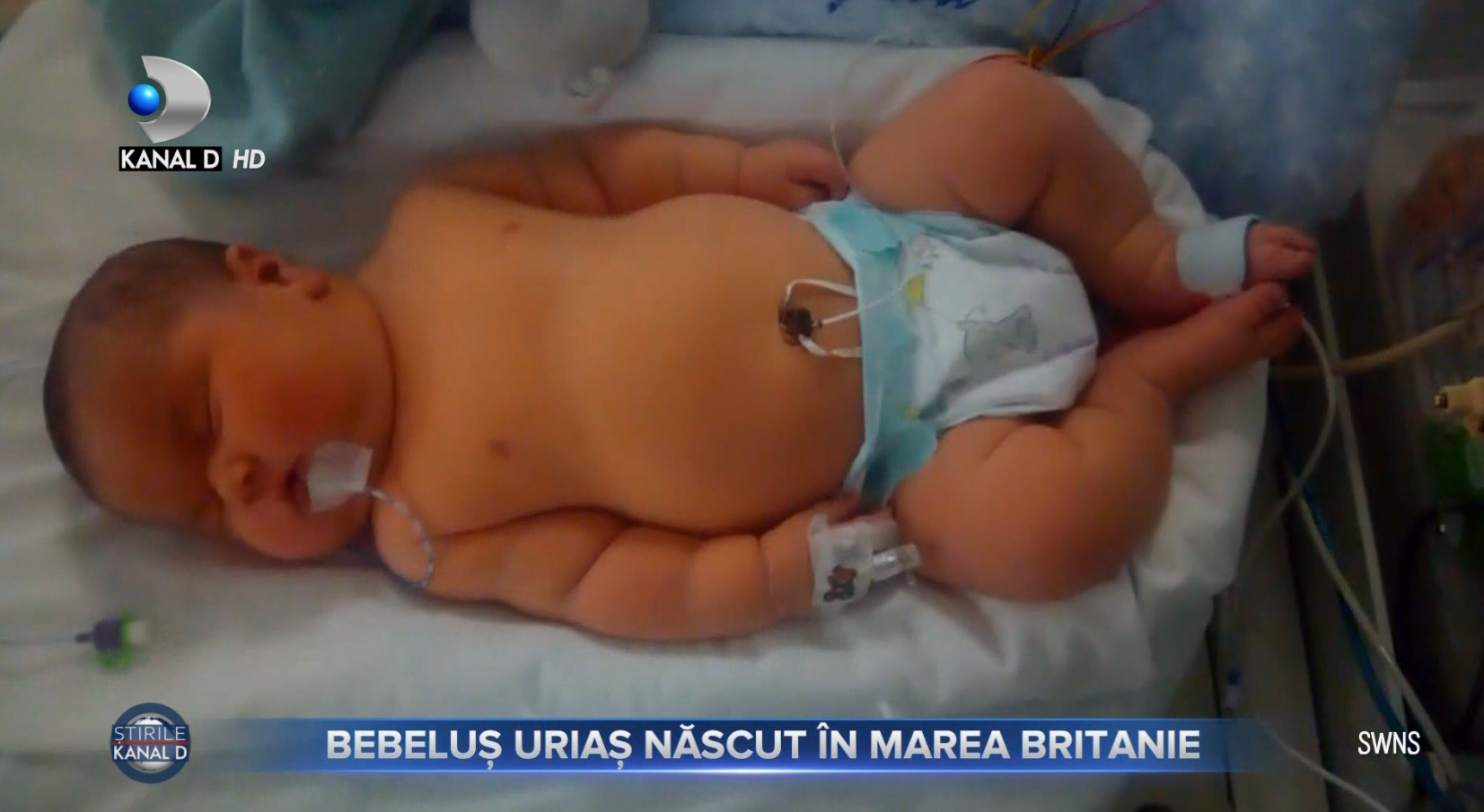 Bebeluș de aproape 7 kg, născut în Marea Britanie. Băiețelul ocupă locul 3 în topul celor mai grei nou-născuți din Regat | Demamici.ro