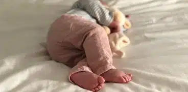 Asocierile de somn, obiectele sau acțiunile care ajută bebelușul să adoarmă. Cum știm care este asocierea de somn a bebelușului nostru | Demamici.ro