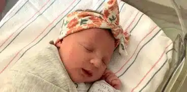 Bebelușul care a venit pe lume dintr-un embrion congelat în urmă cu 27 de ani | Demamici.ro