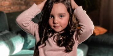 Eva Măruță și-a pierdut primul dințișor. Cum arată acum fiica Andrei și a lui Cătălin Măruță | Demamici.ro