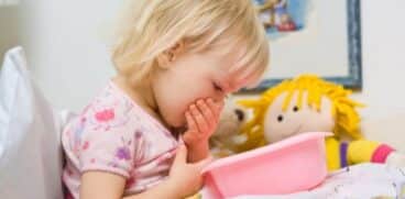 Indigestia la copii: cauze și tratament. Regimul alimentar de urmat după vărsături | Demamici.ro