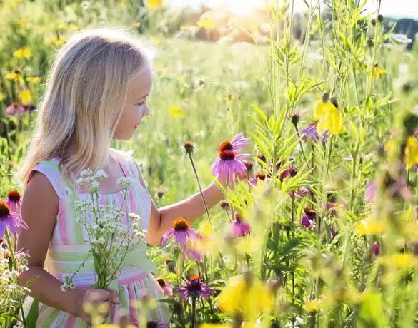 Nume de fete și băieți inspirate din flori! Pe cine sărbătorim de Florii 2022 | Demamici.ro