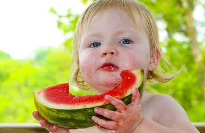 Când și cum introducem pepenele în alimentația bebelușului | Demamici.ro