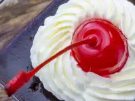 3 prăjituri delicioase de vara pe care le poti face cu un mixer | Demamici.ro