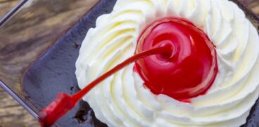 3 prăjituri delicioase de vara pe care le poti face cu un mixer | Demamici.ro