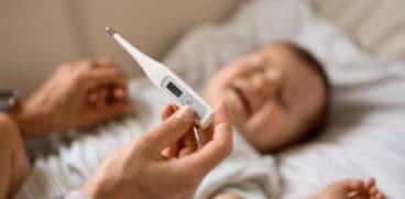 Pași de urmat când copilul face febră. Interviu cu Ruxandra Șteflea, medic specialist pediatrie, Spitalul Clinic de Urgență pentru Copii „Loius Țurcanu” Timișoara | Demamici.ro