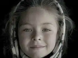 Portretul unei fetițe superbe din Maramureș a devenit cea mai premiată fotografie din lume: „Este un record mondial” | Demamici.ro