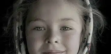 Portretul unei fetițe superbe din Maramureș a devenit cea mai premiată fotografie din lume: „Este un record mondial” | Demamici.ro