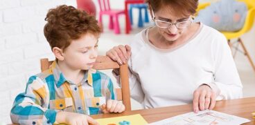 Sindromul Asperger sau dezvoltarea întârziată a limbajului: simptome, diagnostic și tratament | Demamici.ro