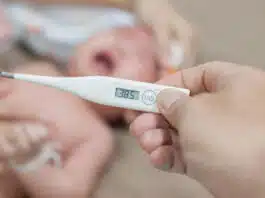 Febra la copii – cum se administrează corect antitermicele. Interviu cu Dr. Petruța Tarciuc, Medic primar, medicina de familie | Demamici.ro