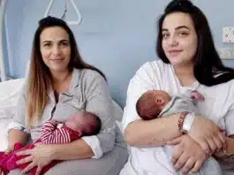 Mama și fiica împărtășesc emoția nașterii în aceeași zi, povestea incredibilă | Demamici.ro