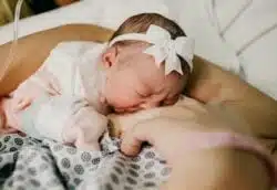 Cele mai frecvente greșeli pe care le poți face atunci când alăptezi. Ce trebuie să știi despre alăptare | Demamici.ro