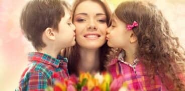 Tradiții și obiceiuri de 8 Martie. Ce sărbătorim: Ziua Mamei sau Ziua Femeii | Demamici.ro