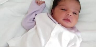 O femeie din Turcia a născut după ce a fost salvată de sub dărâmături: „Nu am crezut că mai sunt în viață”. Soțul a murit și nu a apucat să-și cunoască fetița | Demamici.ro