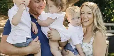 Când gemenii aveau 4 luni am aflat că sunt din nou însărcinată. Am trecut de la viața fără copii, la viața cu 3 copii, în doar 13 luni | Demamici.ro