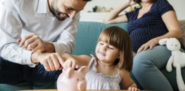 Alocații 2023. Acte pentru alocația de stat pentru copii, unde se depun dosarele și care este valoarea în funcție de vârstă | Demamaici.ro