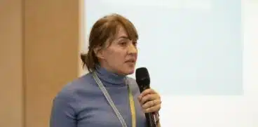 Relația părinte – adolescent. Sfaturi propuse de psihoterapeutul Diana Stănculeanu: „Vor trânti ușa în nas de 20 ori pe zi și va trebui să le spuneți: Ești soarele meu, ești viața mea, ești bucuria mea” | Demamici.ro