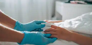 A murit fata de 14 ani care s-a înecat cu un jeleu, la școală: „Acel jeleu era de dimensiuni foarte mari, de 6 centimetri” | Demamici.ro