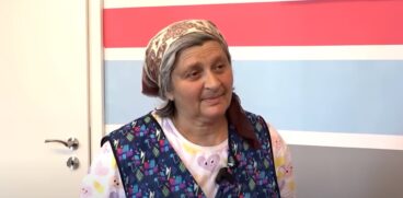 Mândria unei mame din Suceava. Fiul ei a devenit director în școala unde a lucrat ca femeie de serviciu ca să-l țină în facultate | Demamici.ro