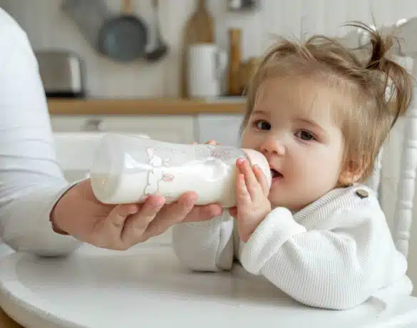 Laptele de vacă vs laptele de capră în alimentația copilului. Impactul asupra sistemului imunitar (P) | Demamici.ro