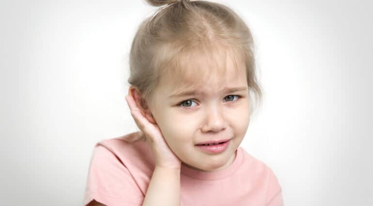 Prevenirea infecțiilor urechii la sugari și copii. Cauze, simptome și tratament | Demamici.ro