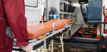 O fetiță care s-a înecat cu mâncare a fost salvată de un medic aflat la cumpărături | Demamici.ro