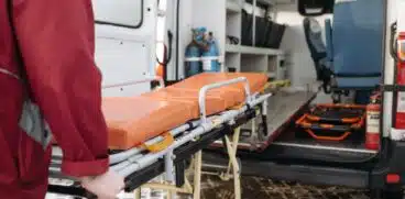 O fetiță care s-a înecat cu mâncare a fost salvată de un medic aflat la cumpărături | Demamici.ro