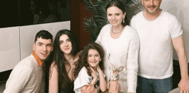 Medicii nemți, uimiți de fiul cu nevoi speciale al lui Mădălin Ionescu: „Am văzut doar 2 creiere ca ale lui Filip: la Einstein și la Oppenheimer” VIDEO | Demamici.ro