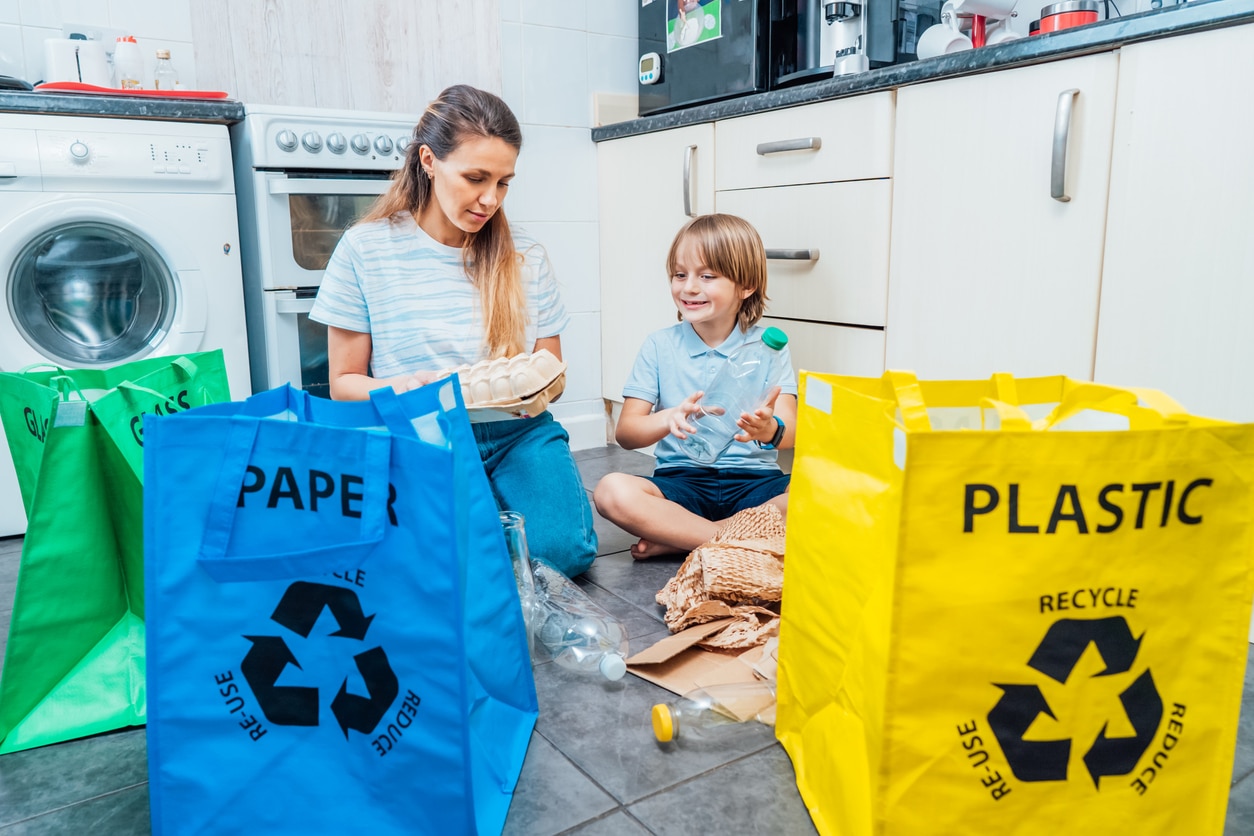 Cum îi învățăm pe copii despre reciclare? (2)