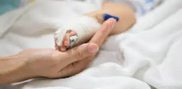 Val de viroze umple camerele de gardă. Dr. Mihai Craiu: „8 din 10 copii prezentaţi la compartimentul de primiri urgenţe au boli acute cu febre şi manifestări respiratorii” | Demamici.ro