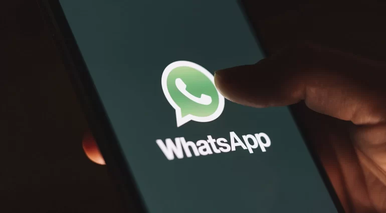 Dialogul halucinant dintre două mămici pe Whatsapp a devenit viral de Internet. De la ce a pornit scandalul | Demamici.ro