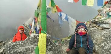 Cea mai tânără alpinistă din istorie. O fetiță de 4 ani din Cehia a ajuns până în tabăra de bază a muntelui Everest | Demamici.ro