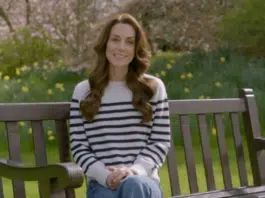 Kate Middleton anunță că urmează un tratament pentru cancer: „Ne-a luat timp să le explicăm totul lui George, Charlotte și Louis într-un mod care este adecvat pentru ei și să-i asigur că o să fiu bine” VIDEO | Demamici.ro