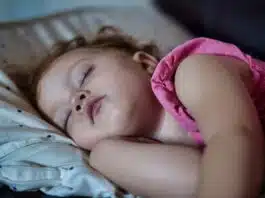 Somnul copilului în anii de grădiniță. Când e pregătit copilul să renunțe la somnul de prânz VIDEO | Demamici.ro