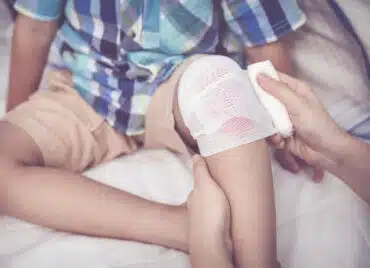 Rănile la copii. Principii de îngrijire în funcție de tipul plăgii VIDEO | Demamici.ro