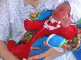 Tichete electronice de 2.000 de lei pentru unele mame la început de drum. Ce categorii de mame beneficiază de acest ajutor | Demamici.ro