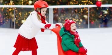 Patinoar gratuit pentru toată familia, întâlniri cu Moș Crăciun, spectacole festive și ateliere creative. Activități pe care nu trebuie să le ratezi în decembrie (P) | Demamici.ro