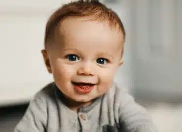 Copiii născuți în ianuarie: ce zodie sunt și ce trăsături au în funcție de zodie (Capricorn și Vărsător) | Demamici.ro