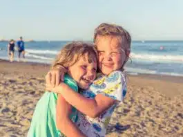 Vacanța nu trebuie să fie scumpă ca să fie valoroasă. Ce este cu adevărat important în vacanțele cu copiii | Demamici.ro
