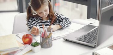 Cinci indicii că un copil o să aibă succes la școală | Demamici.ro